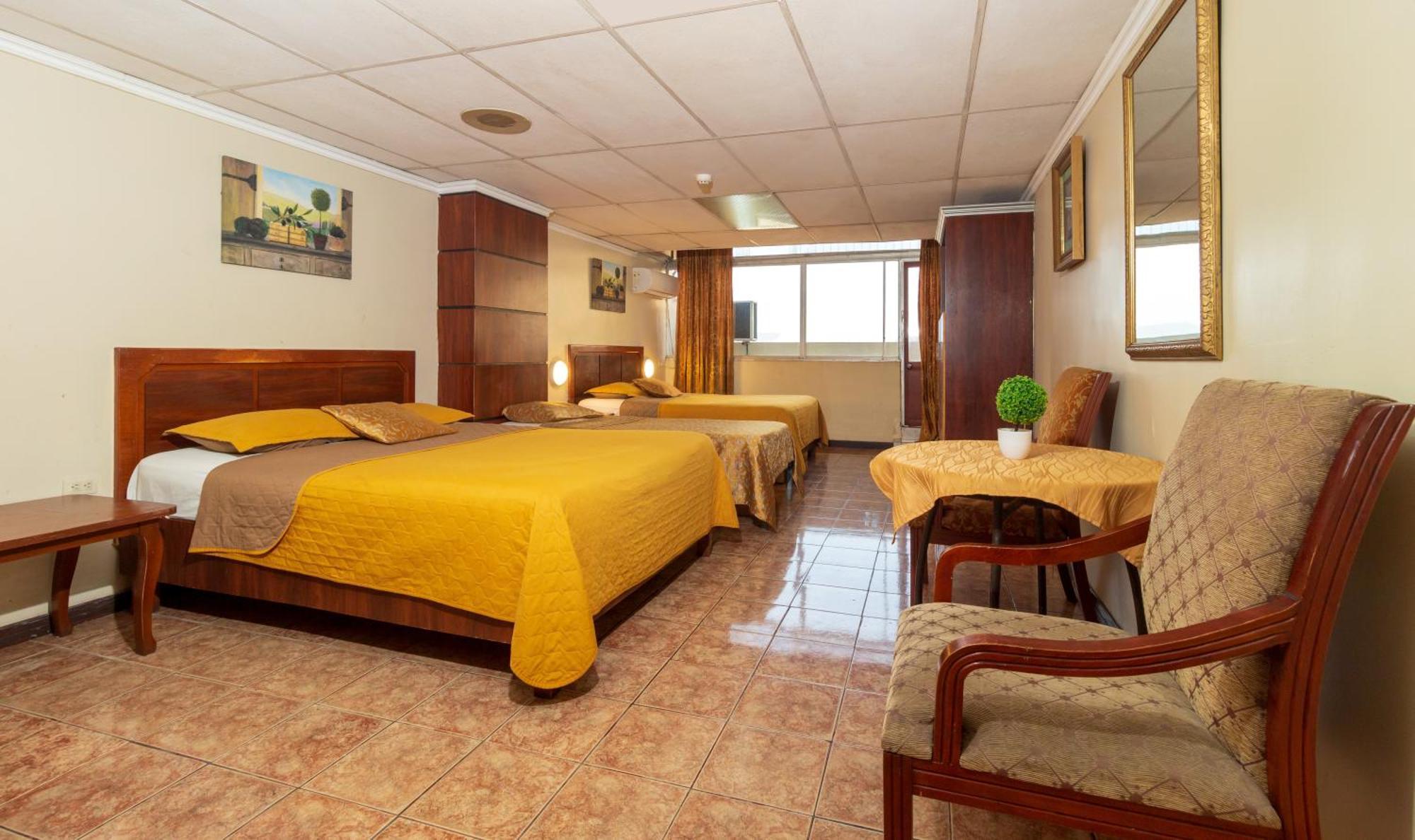 Hotel Malecon Inn Гуаякиль Экстерьер фото