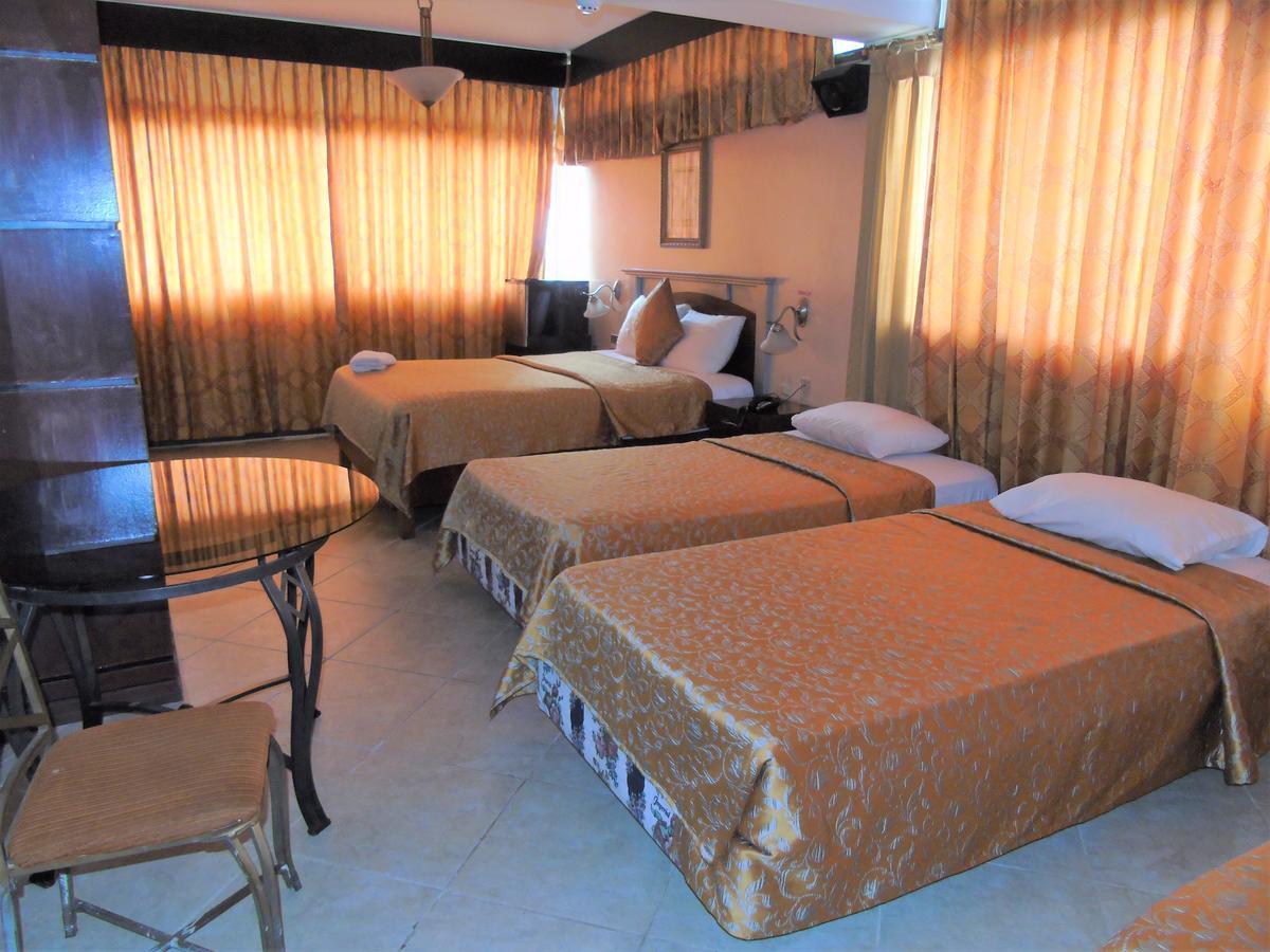Hotel Malecon Inn Гуаякиль Экстерьер фото