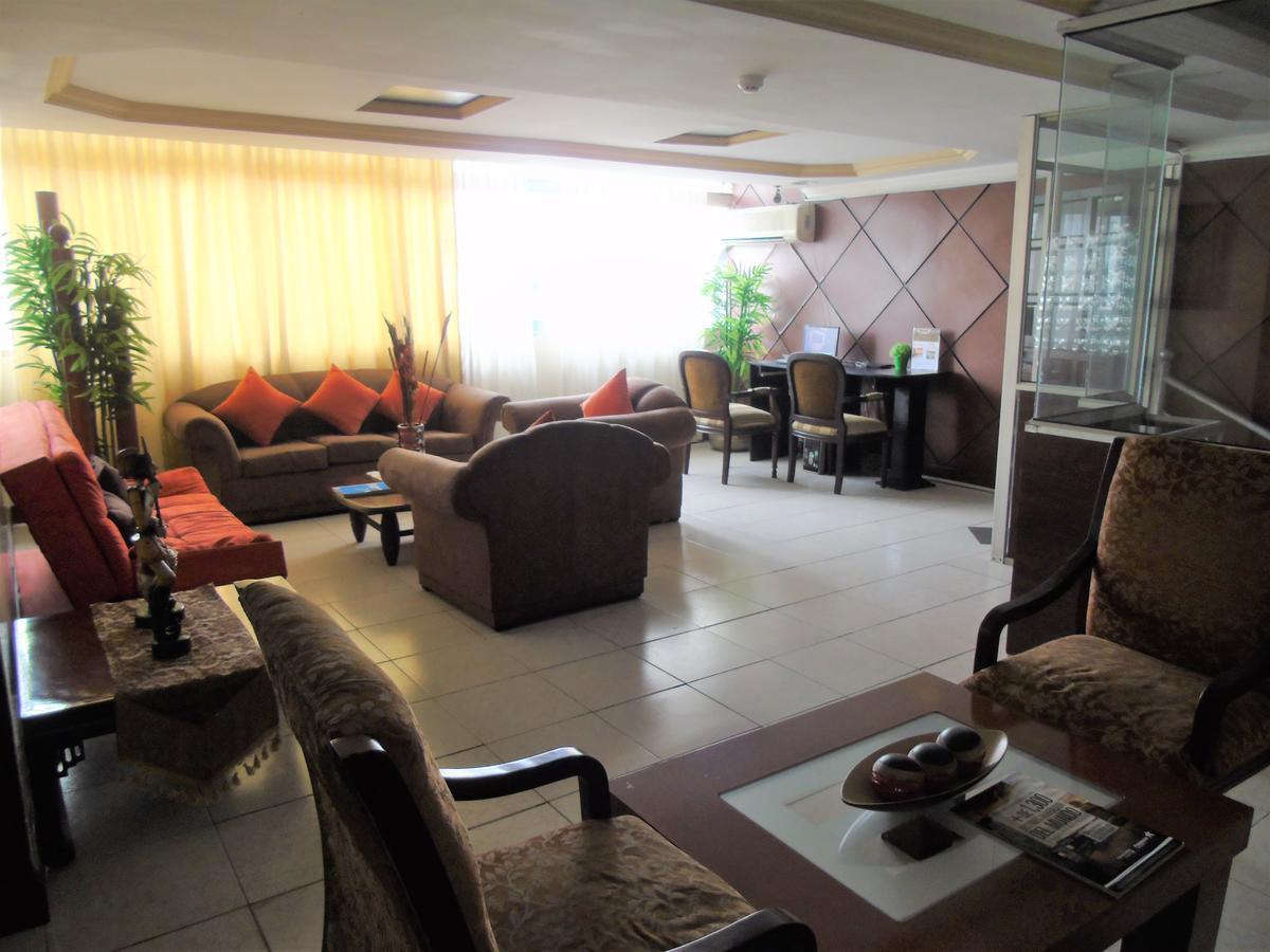 Hotel Malecon Inn Гуаякиль Экстерьер фото